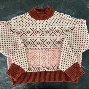 America Eagle Outfitters SWEATER